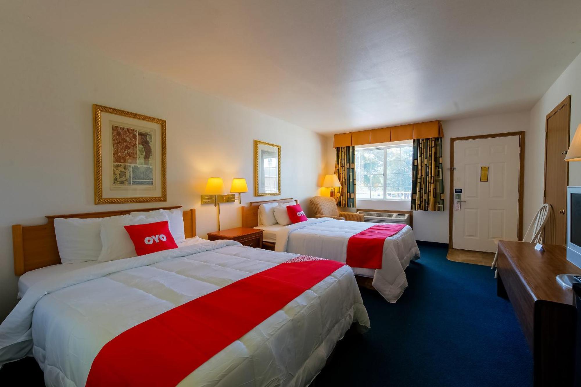 Hotel O Eureka Springs - Christ Of Ozark Area מראה חיצוני תמונה