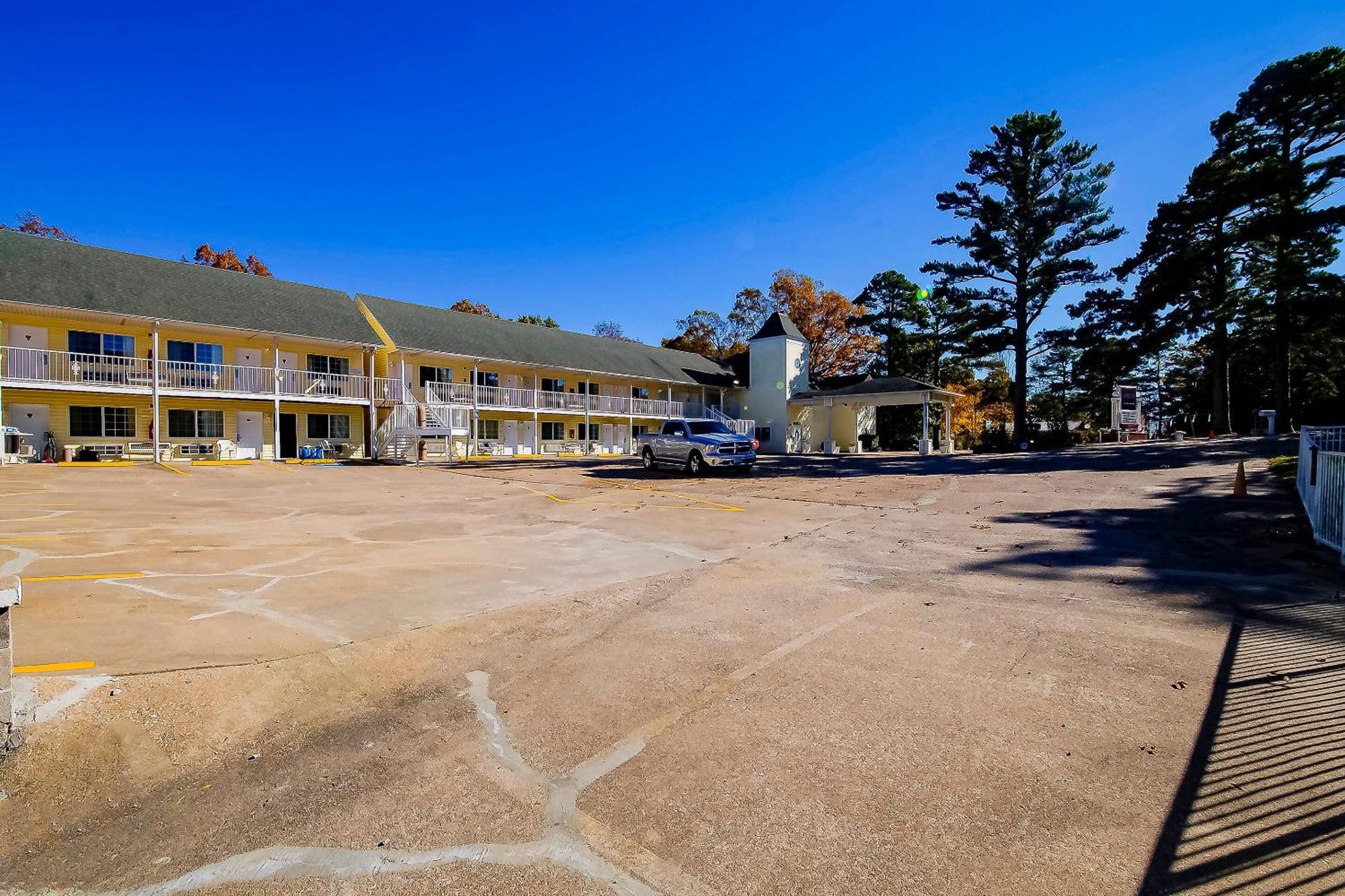 Hotel O Eureka Springs - Christ Of Ozark Area מראה חיצוני תמונה
